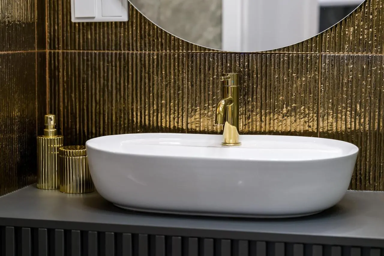 Luxurious Apartment Sikorskiego Poznan By Renters Prestige