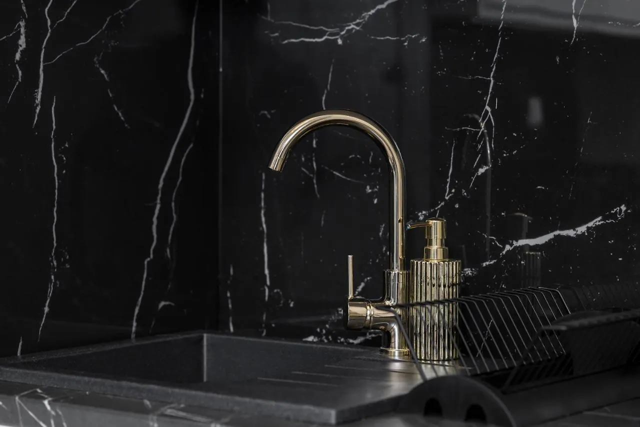 Luxurious Apartment Sikorskiego Poznan By Renters Prestige