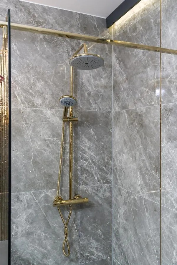 Luxurious Apartment Sikorskiego Poznan By Renters Prestige 0*,