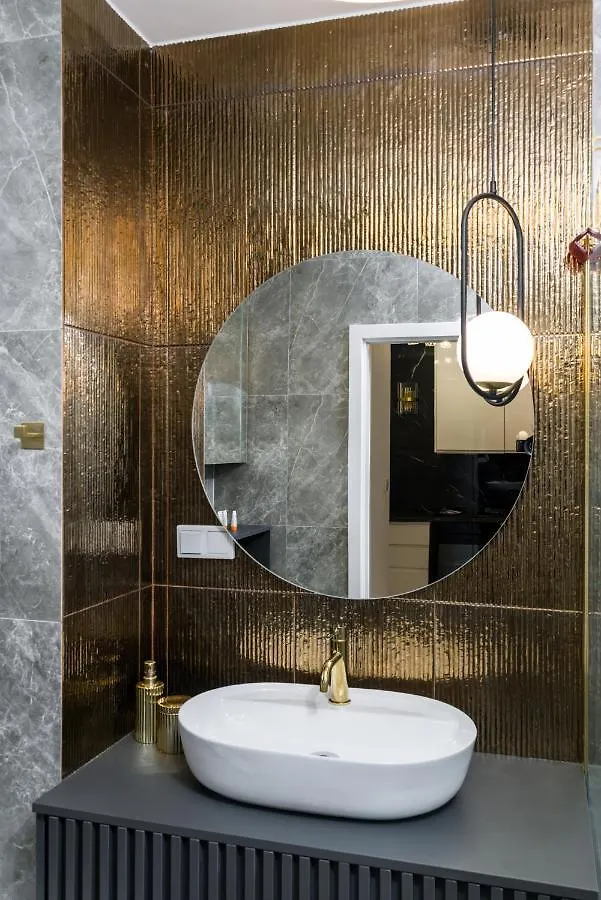 Luxurious Apartment Sikorskiego Poznan By Renters Prestige Poland
