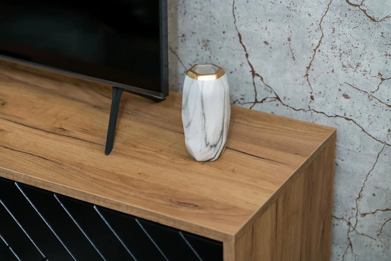 Luxurious Apartment Sikorskiego Poznan By Renters Prestige